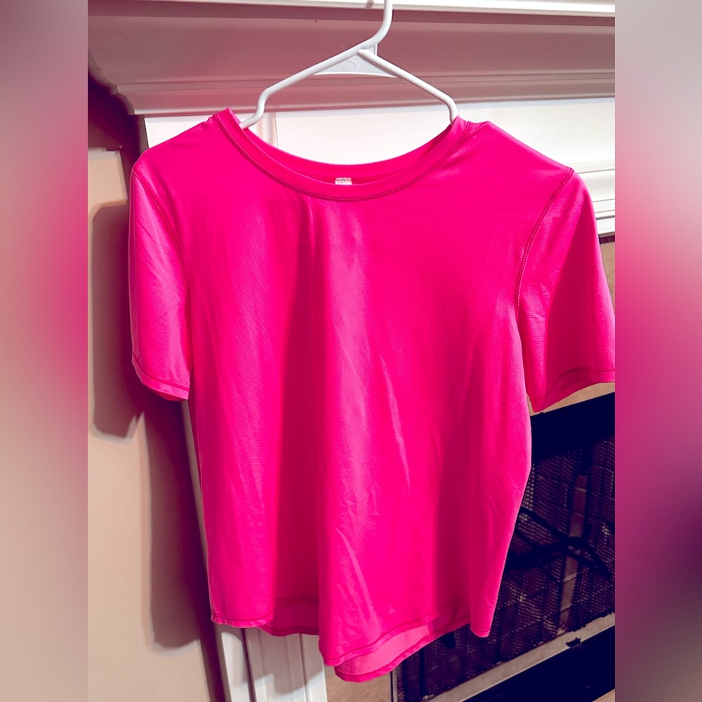 Lululemon Pink Top Size 6